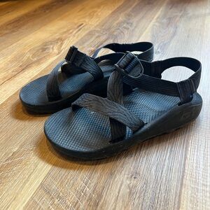 Men’s Chaco Black Adjustable Sandals Sz 9